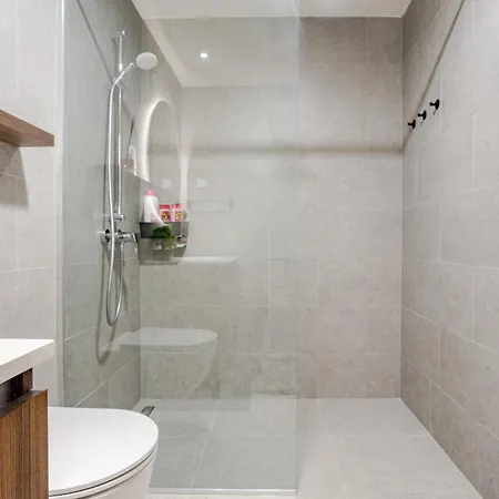 Waterfront - Na Vodi -